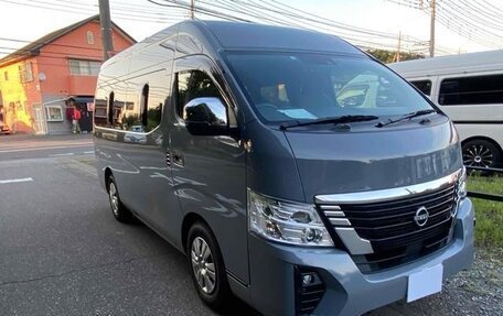 Nissan Caravan IV, 2012 год, 3 900 000 рублей, 2 фотография