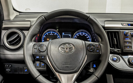 Toyota RAV4, 2015 год, 2 350 000 рублей, 22 фотография