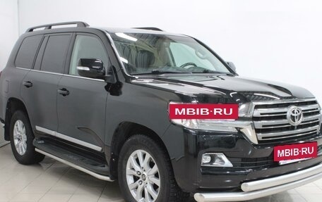 Toyota Land Cruiser 200, 2016 год, 6 199 000 рублей, 3 фотография