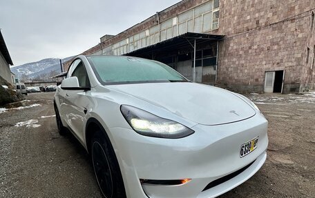 Tesla Model Y I, 2023 год, 6 000 000 рублей, 7 фотография