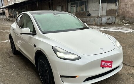 Tesla Model Y I, 2023 год, 6 000 000 рублей, 8 фотография