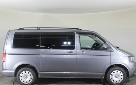 Volkswagen Caravelle T5, 2012 год, 2 359 000 рублей, 4 фотография