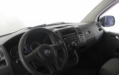 Volkswagen Caravelle T5, 2012 год, 2 359 000 рублей, 11 фотография