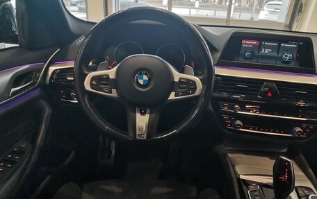 BMW 5 серия, 2018 год, 3 700 000 рублей, 12 фотография