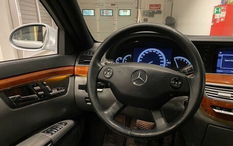 Mercedes-Benz S-Класс, 2005 год, 1 390 000 рублей, 10 фотография