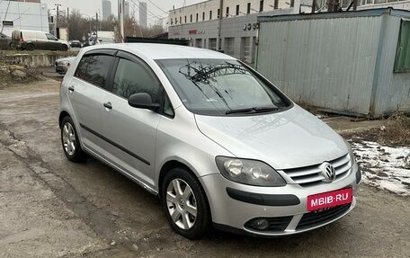 Volkswagen Golf Plus I, 2008 год, 850 000 рублей, 2 фотография