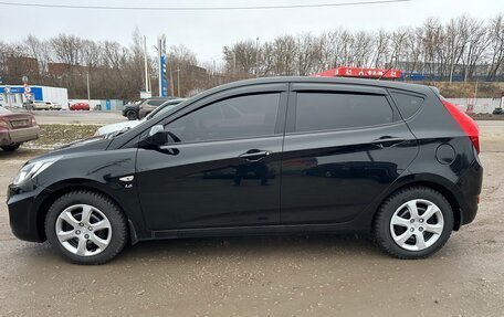 Hyundai Solaris II рестайлинг, 2013 год, 999 000 рублей, 4 фотография