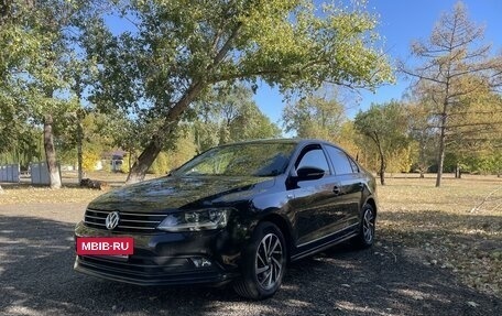 Volkswagen Jetta VI, 2017 год, 1 650 000 рублей, 3 фотография