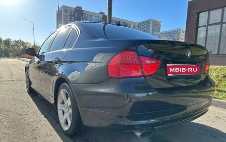 BMW 3 серия, 2011 год, 700 000 рублей, 1 фотография