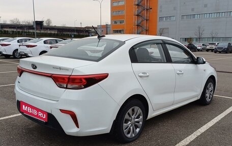 KIA Rio IV, 2018 год, 1 500 000 рублей, 4 фотография