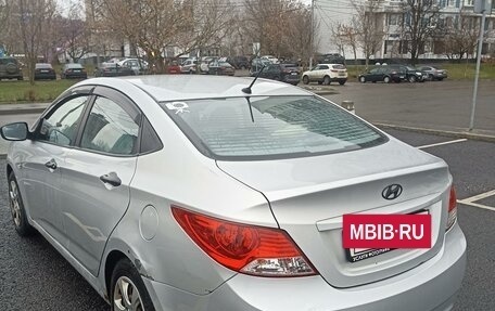 Hyundai Solaris II рестайлинг, 2011 год, 670 000 рублей, 26 фотография