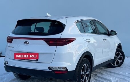 KIA Sportage IV рестайлинг, 2019 год, 2 355 000 рублей, 6 фотография