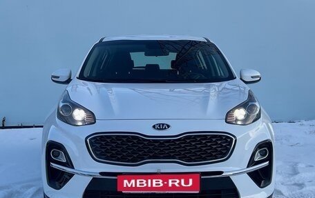 KIA Sportage IV рестайлинг, 2019 год, 2 355 000 рублей, 2 фотография