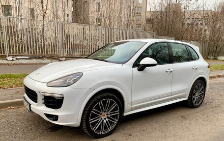 Porsche Cayenne III, 2015 год, 3 890 000 рублей, 7 фотография