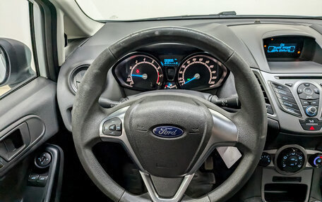 Ford Fiesta, 2015 год, 835 000 рублей, 21 фотография