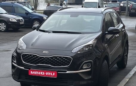 KIA Sportage IV рестайлинг, 2020 год, 2 450 000 рублей, 3 фотография