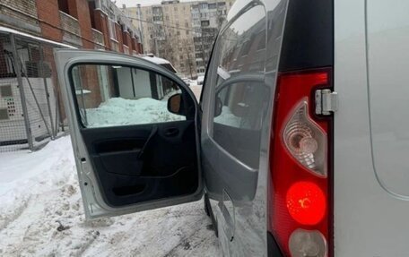 Renault Kangoo II рестайлинг, 2013 год, 621 000 рублей, 3 фотография