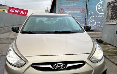 Hyundai Solaris II рестайлинг, 2011 год, 740 000 рублей, 1 фотография