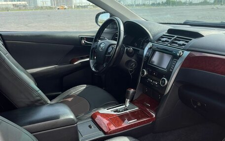 Toyota Camry, 2014 год, 1 660 000 рублей, 7 фотография