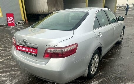 Toyota Camry, 2010 год, 980 000 рублей, 7 фотография