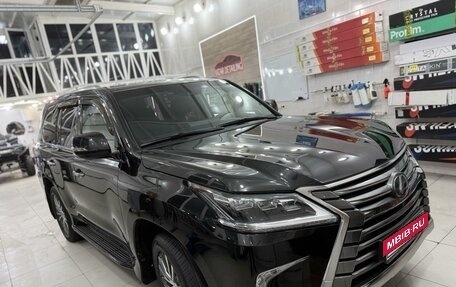 Lexus LX III, 2016 год, 7 900 000 рублей, 1 фотография