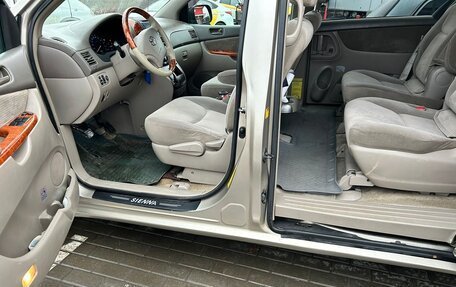 Toyota Sienna II рестайлинг, 2006 год, 1 399 999 рублей, 11 фотография