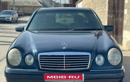 Mercedes-Benz E-Класс, 1998 год, 645 000 рублей, 8 фотография