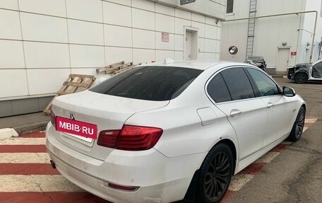 BMW 5 серия, 2015 год, 2 647 000 рублей, 3 фотография