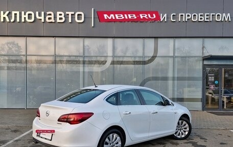 Opel Astra J, 2013 год, 1 080 000 рублей, 5 фотография