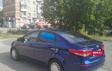 KIA Rio III рестайлинг, 2015 год, 1 090 000 рублей, 4 фотография