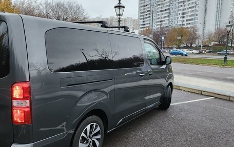 Peugeot Traveller I, 2018 год, 4 044 000 рублей, 4 фотография