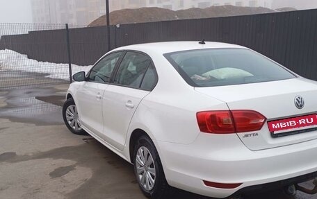 Volkswagen Jetta VI, 2014 год, 990 000 рублей, 3 фотография