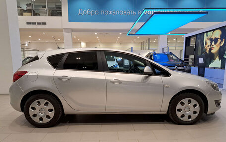 Opel Astra J, 2014 год, 913 000 рублей, 8 фотография