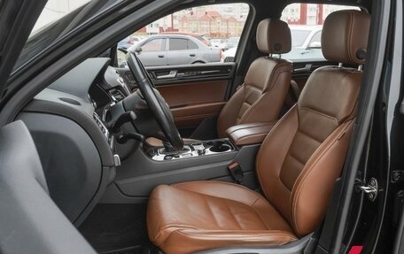 Volkswagen Touareg III, 2014 год, 3 129 000 рублей, 10 фотография