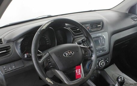 KIA Rio III рестайлинг, 2013 год, 650 000 рублей, 13 фотография