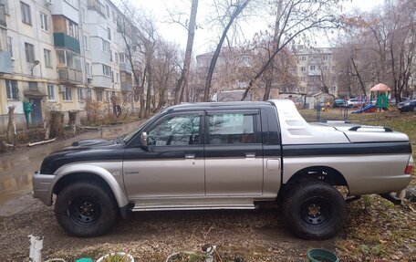 Mitsubishi L200 III рестайлинг, 2006 год, 1 100 000 рублей, 1 фотография