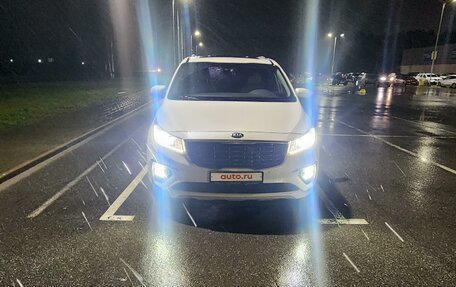 KIA Carnival III, 2018 год, 3 100 000 рублей, 11 фотография