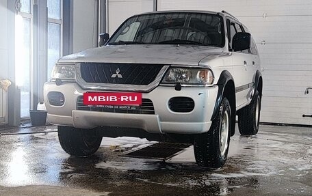 Mitsubishi Montero Sport, 2002 год, 300 000 рублей, 3 фотография