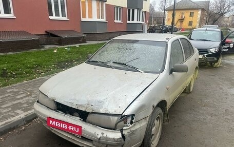 Nissan Almera, 1998 год, 60 000 рублей, 2 фотография