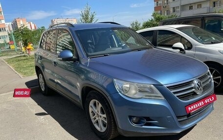 Volkswagen Tiguan I, 2011 год, 1 300 000 рублей, 2 фотография