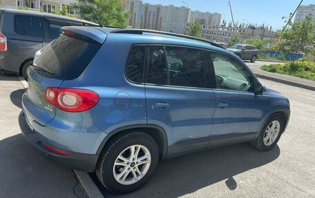 Volkswagen Tiguan I, 2011 год, 1 300 000 рублей, 4 фотография