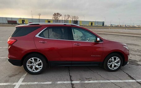 Chevrolet Equinox III, 2018 год, 1 998 000 рублей, 2 фотография