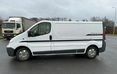 Renault Trafic, 2007 год, 970 000 рублей, 2 фотография