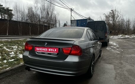 BMW 3 серия, 2011 год, 1 100 000 рублей, 2 фотография