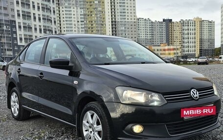 Volkswagen Polo VI (EU Market), 2012 год, 950 000 рублей, 17 фотография