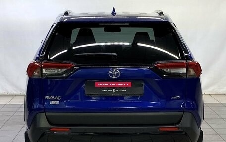 Toyota RAV4, 2021 год, 3 300 000 рублей, 3 фотография