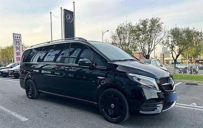 Mercedes-Benz Vito, 2023 год, 8 850 000 рублей, 1 фотография