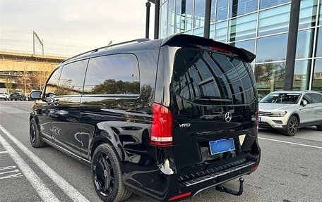 Mercedes-Benz Vito, 2023 год, 8 850 000 рублей, 4 фотография