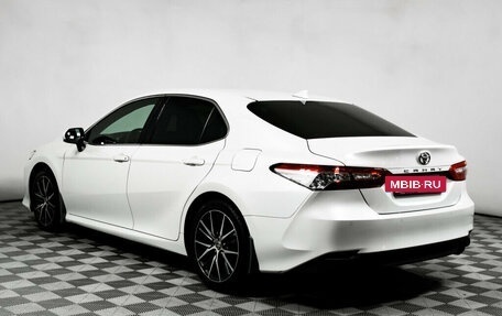 Toyota Camry, 2021 год, 3 898 000 рублей, 7 фотография