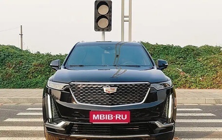 Cadillac XT6 I, 2021 год, 3 820 000 рублей, 2 фотография